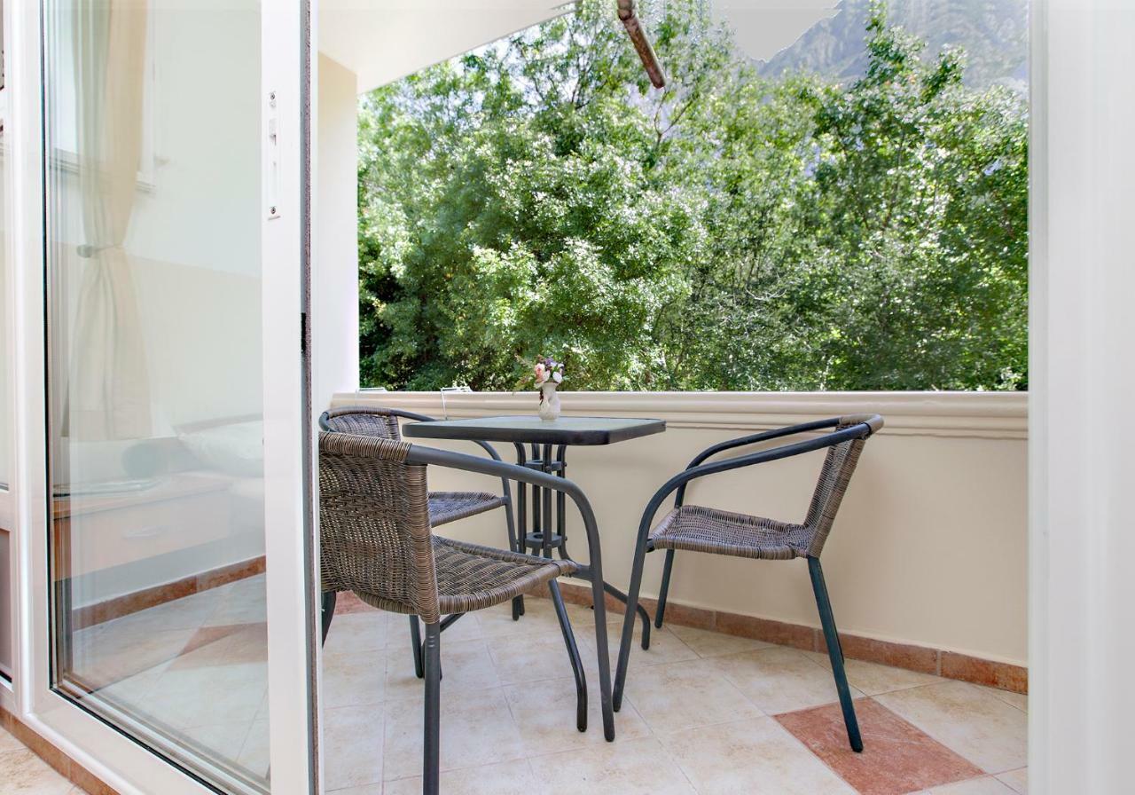 Apartments Villa Popovic Kotor Exterior photo