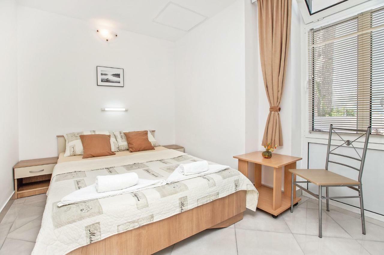 Apartments Villa Popovic Kotor Exterior photo