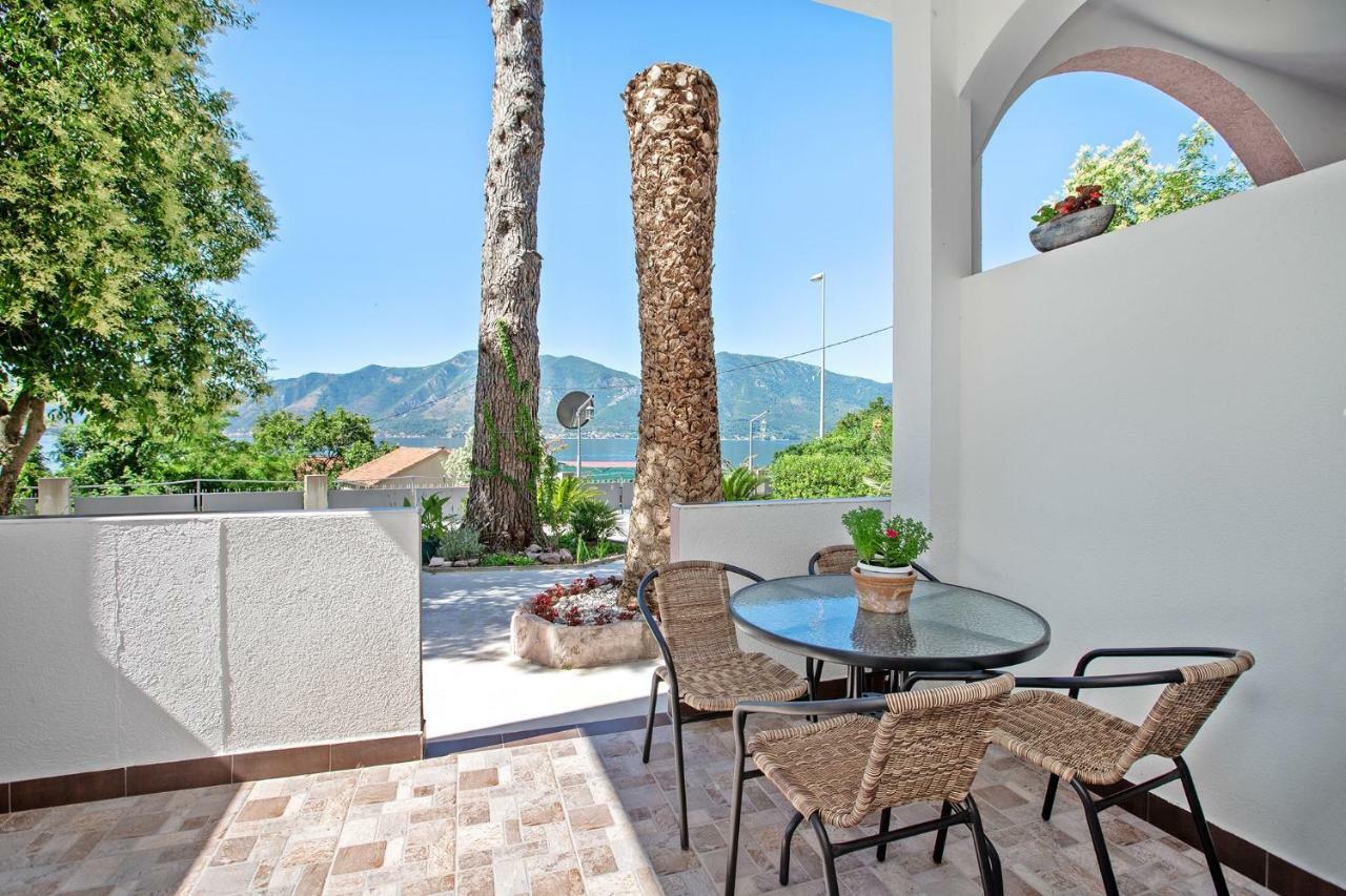 Apartments Villa Popovic Kotor Exterior photo